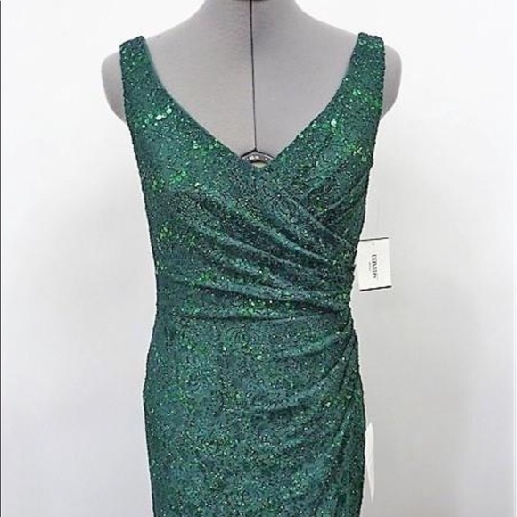 Jules & Cleo Juniper V Neck Mermaid Formal Dress - Picture 3 of 7